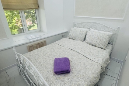 Студия на берегу реки