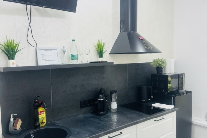 Студия на берегу реки